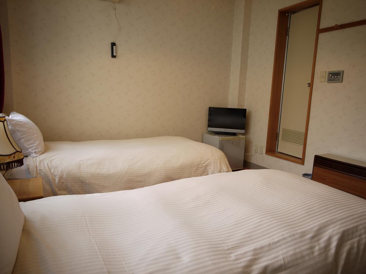 Hakuba Maerchen House Hotell Exteriör bild