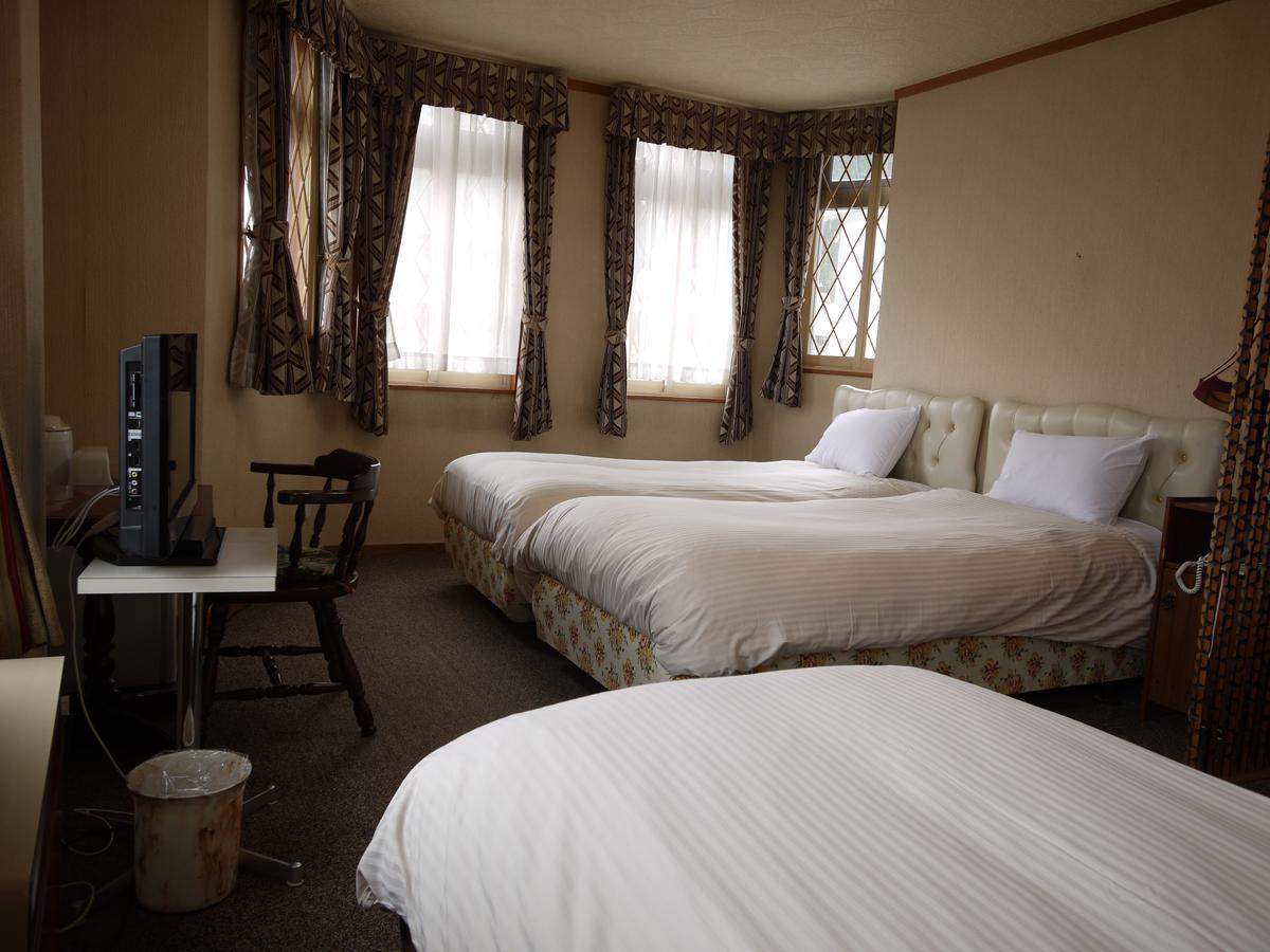 Hakuba Maerchen House Hotell Exteriör bild