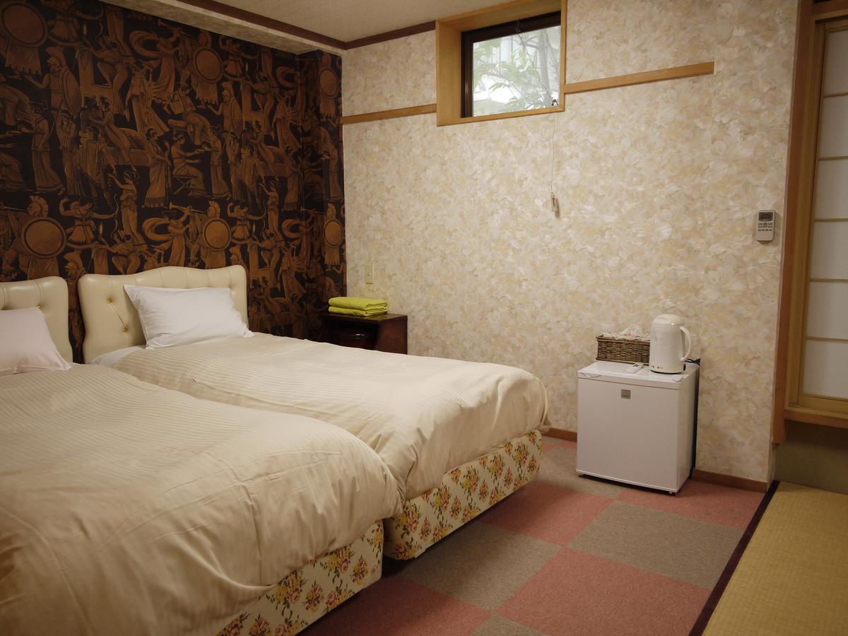 Hakuba Maerchen House Hotell Exteriör bild