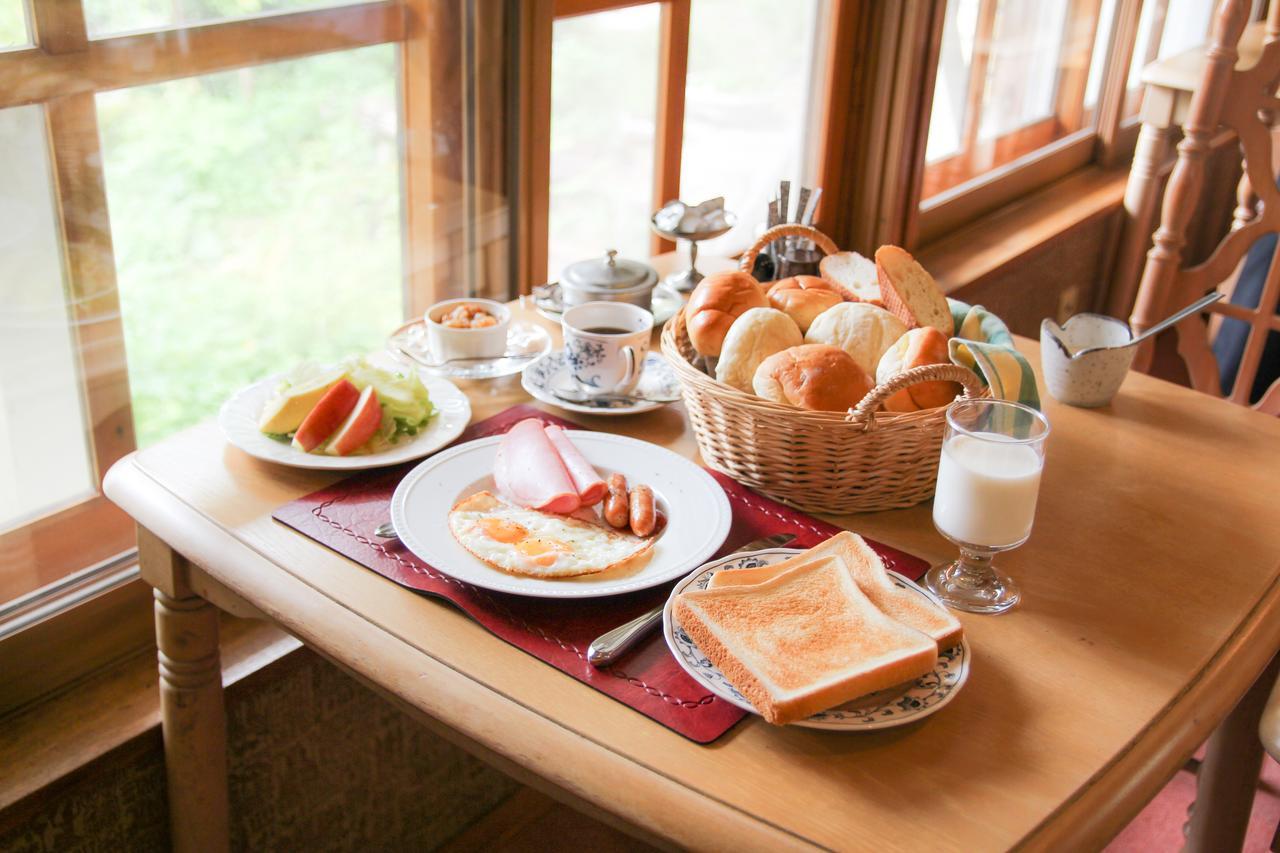 Hakuba Maerchen House Hotell Exteriör bild
