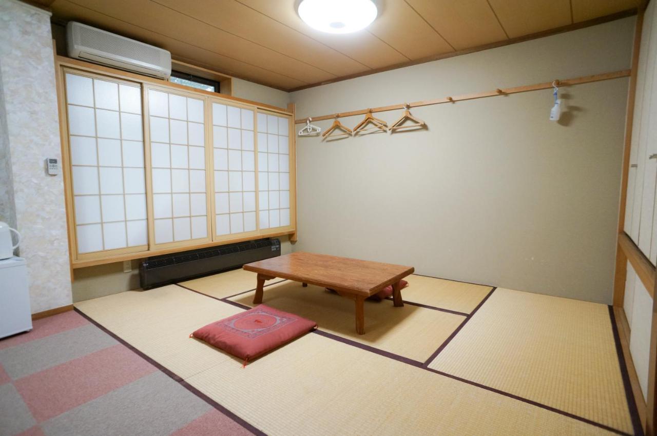 Hakuba Maerchen House Hotell Exteriör bild