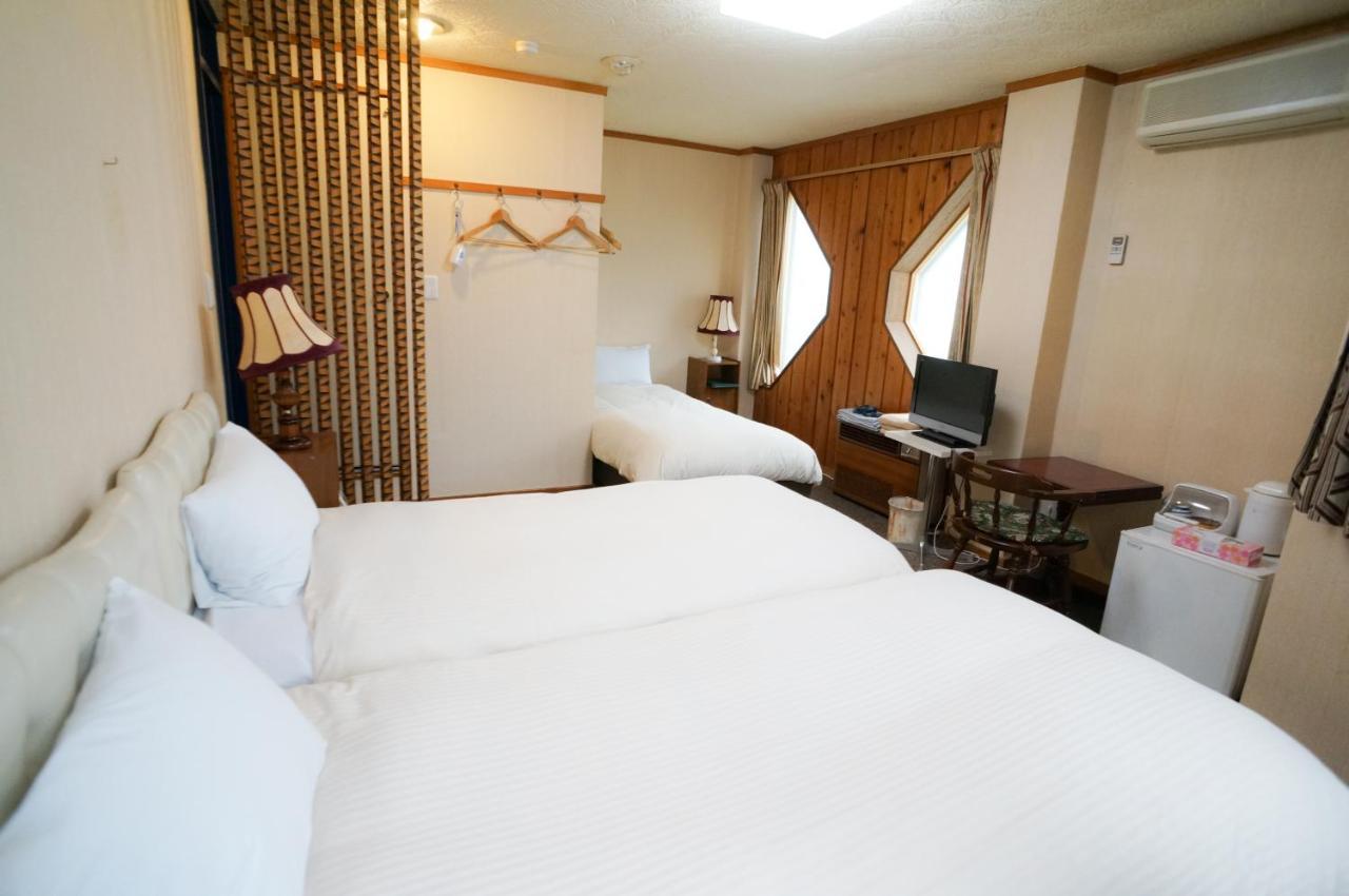 Hakuba Maerchen House Hotell Exteriör bild